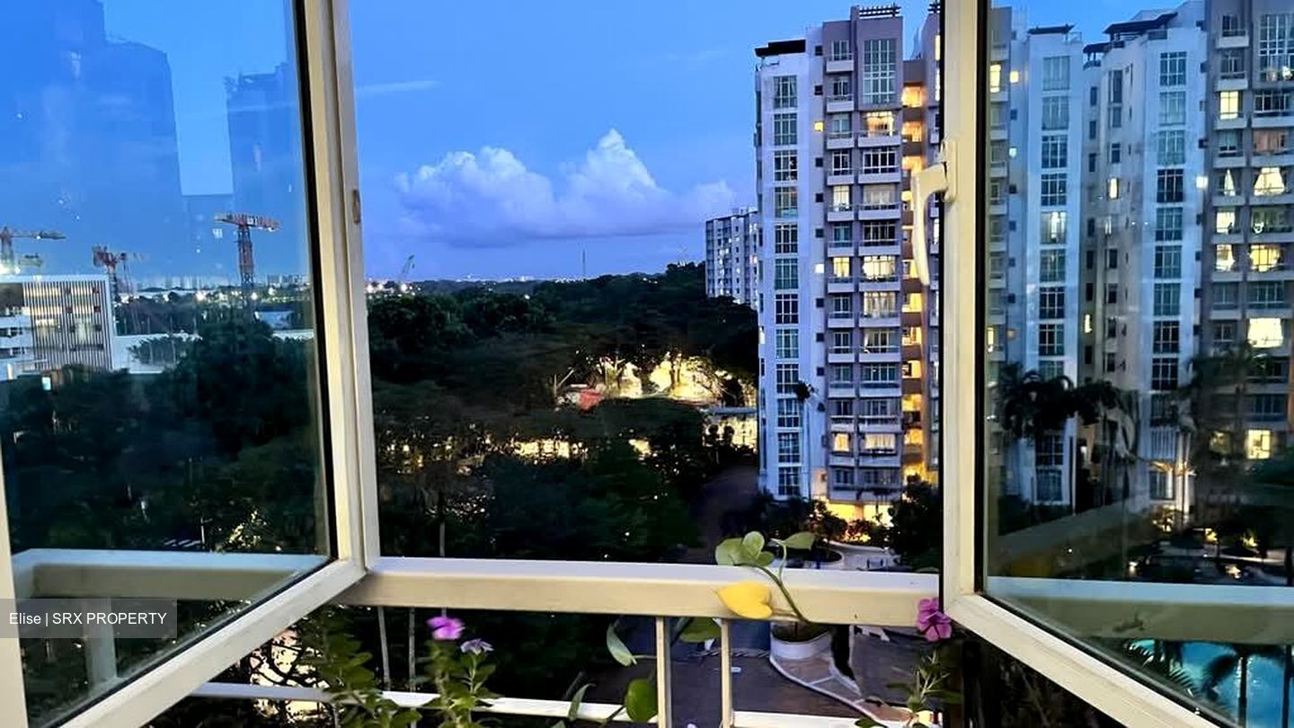 Lilydale (D27), Condominium #571082081
